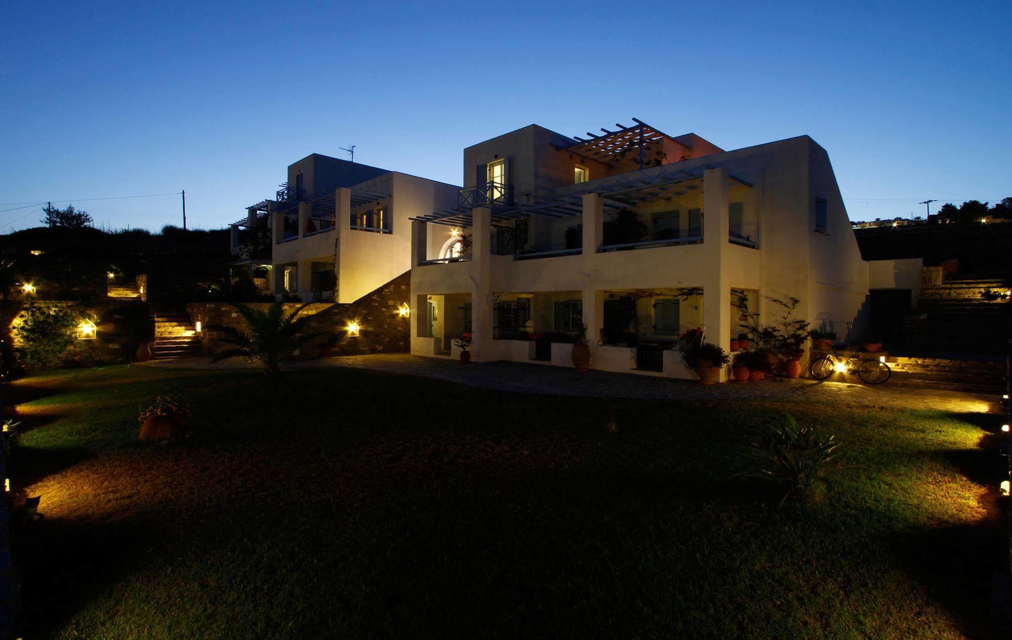 Paros Paradise Apartments Dış mekan fotoğraf